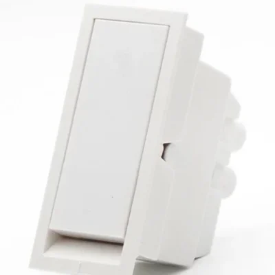 Flat 16 Amp Switch ( Penta )